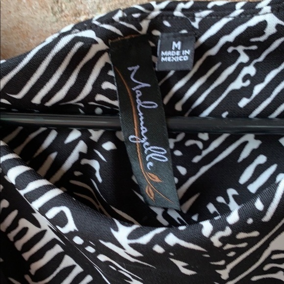 Little Black Dress - Picture 2 of 6